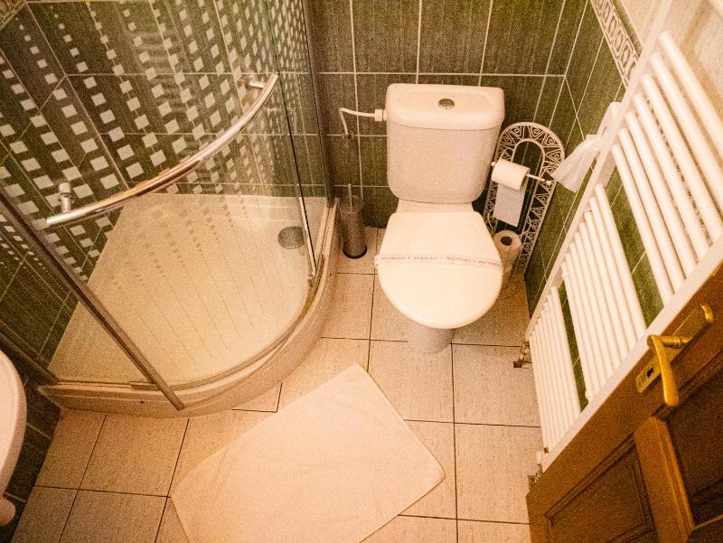 Triple Room image 3