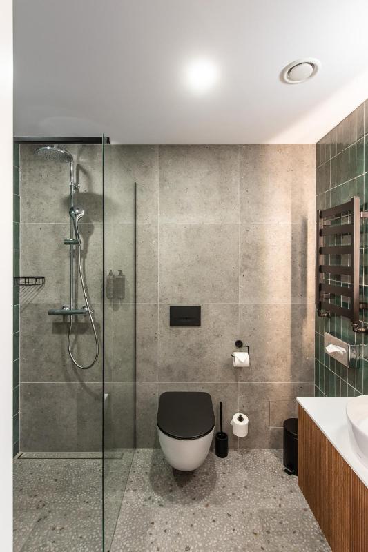 Business Double Room image 3