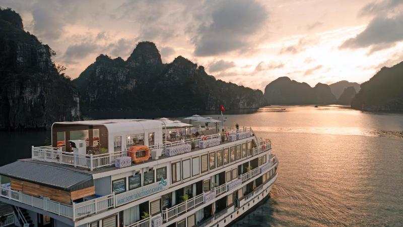 Star Boutique Cruise - image 1