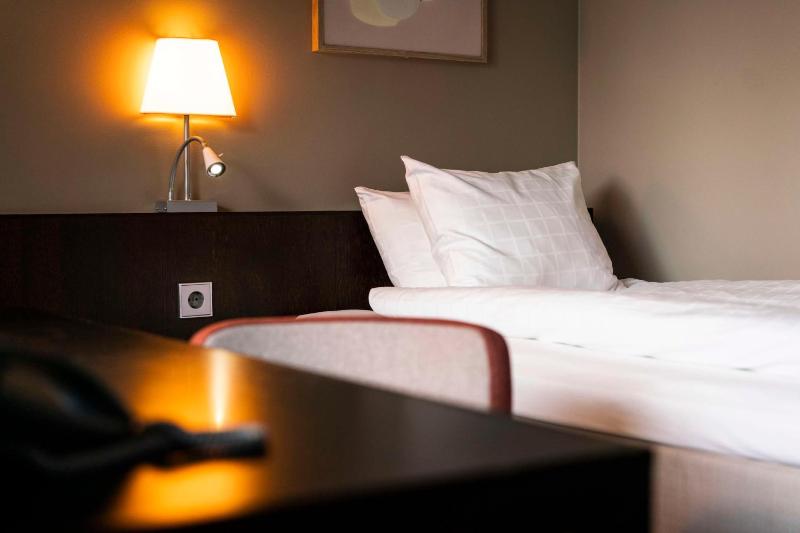 Standard Single Room image 1