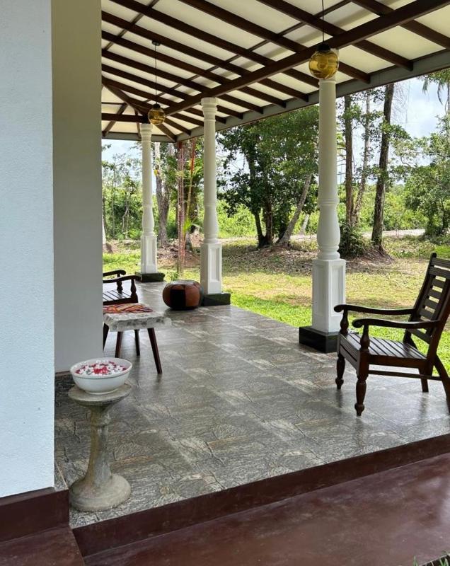 Mendis Villa - image 40