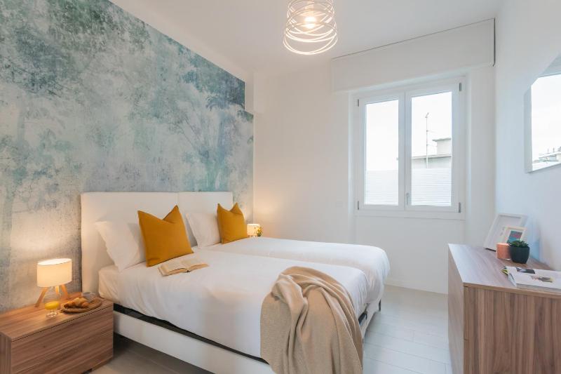 Magnolia House Como by Rent All Como - image 18