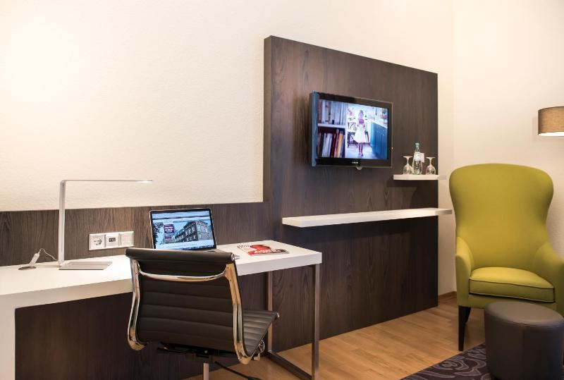 Superior Double Room image 2