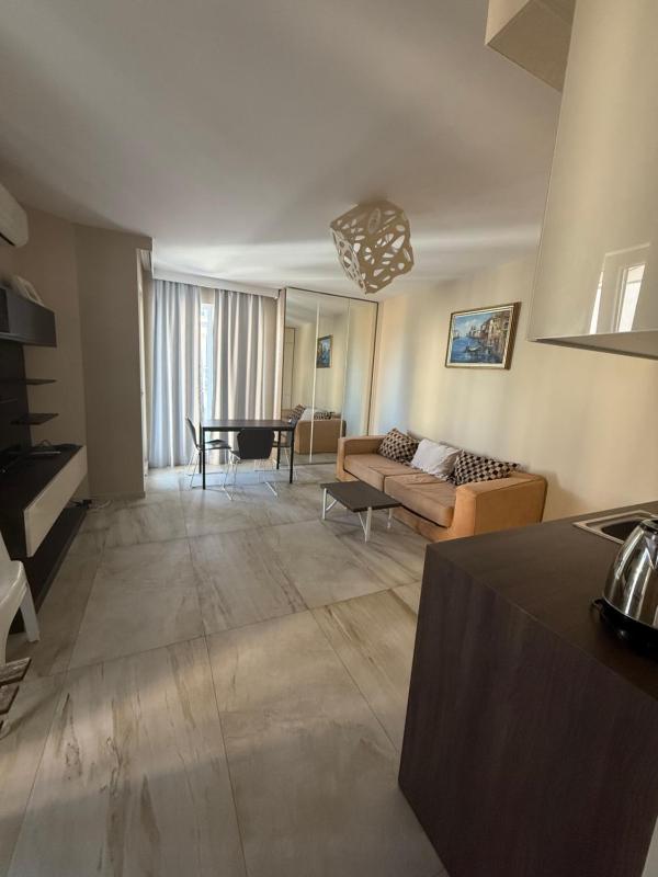 One-Bedroom Apartment with Balcony and Partial Sea View (2 Adults + 2 Children) image 4