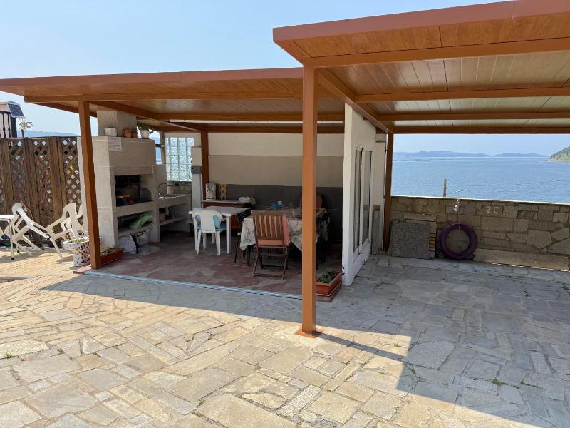 Apartamentos Sinás Playa - image 42