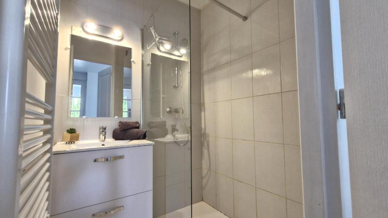 Royan - APPARTEMENT - rez-de-jardin - MARCHE à DEUX PAS PLAGE à 600m - image 12