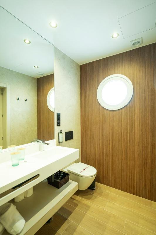 Apartment image 4