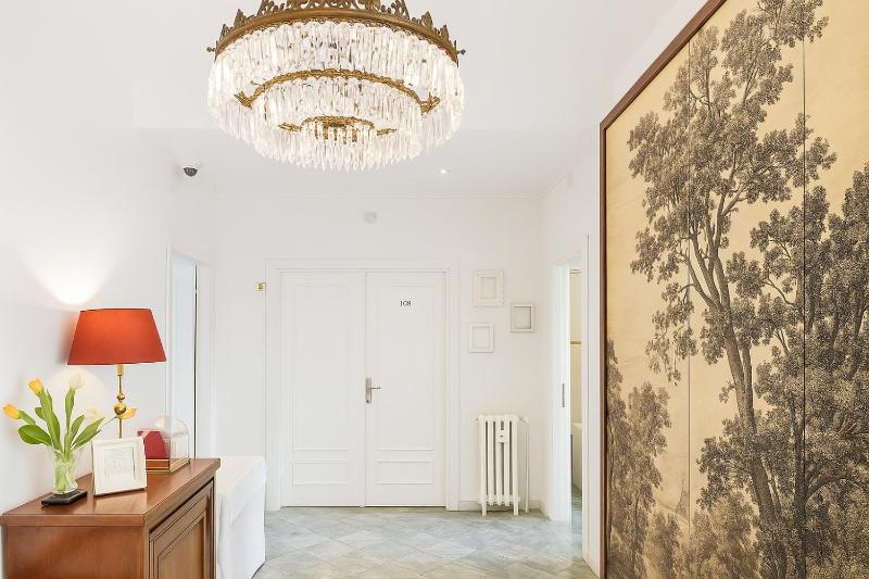 Triple Room with Private External Bathroom image 2