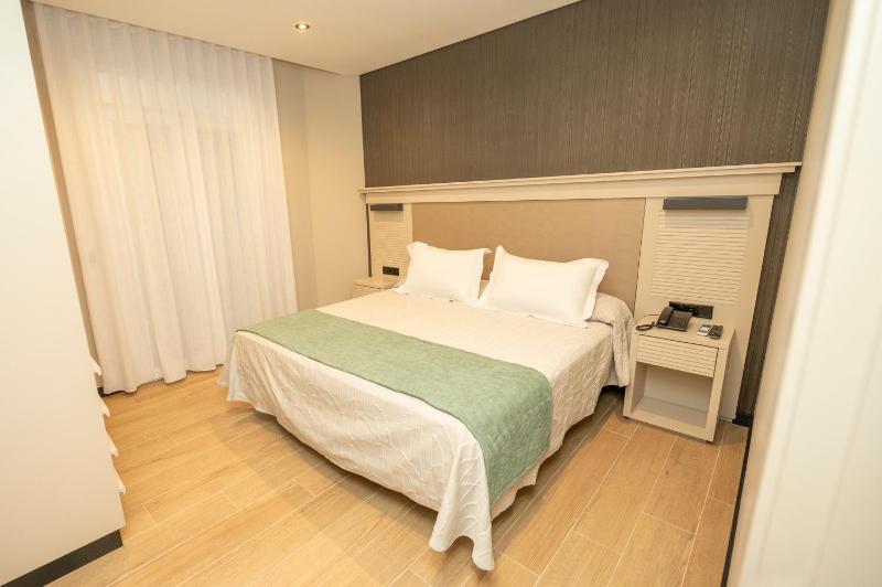 Superior Apartment image 4