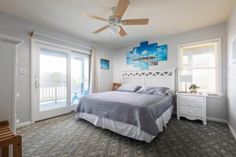 Semi-Oceanfront 8 bed with Pool Spa Ocean Views - image 13