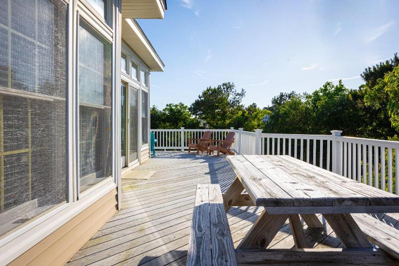Steps to Beach Private Pool Spa & Spacious Yard - image 20