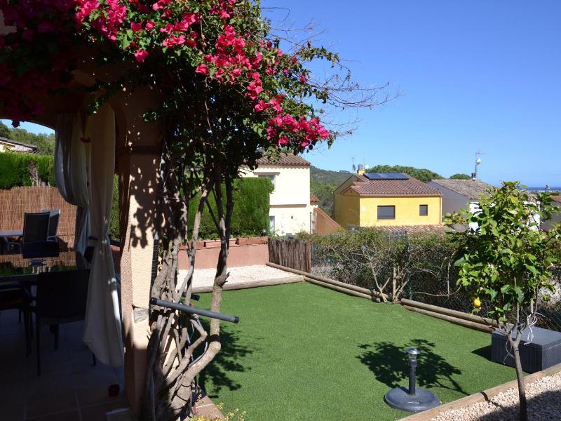 Casa acogedora con jardín y piscina en zona tranquila cerca de la playa en L'Estartit - ES-323-16 - image 13