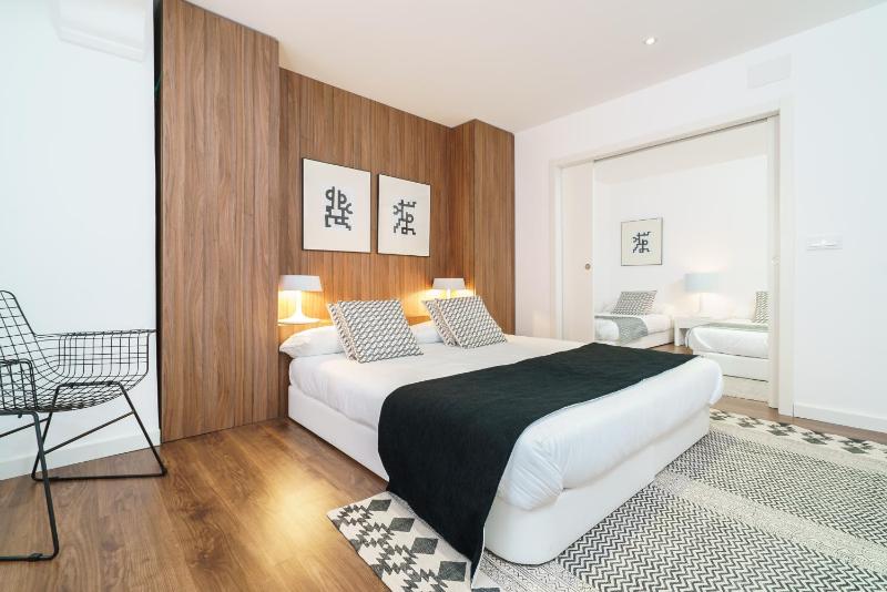 Deluxe Apartment image 3
