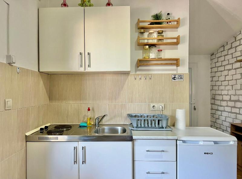 Apartments Zeko - image 6