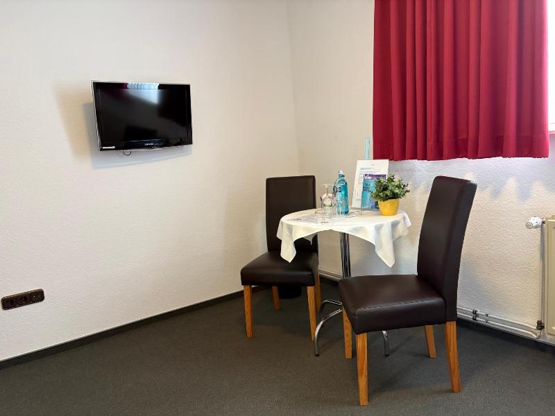 Budget Double Room image 2