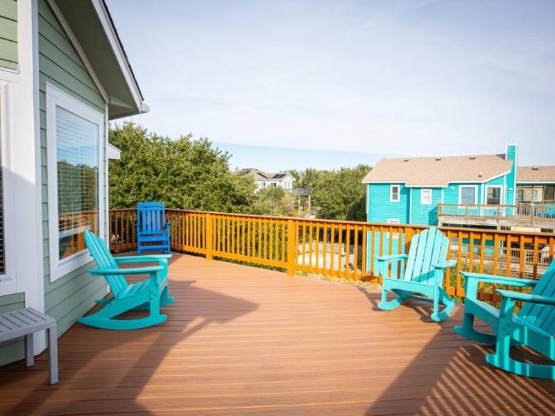 Walk to Beach Pool and Spa Rec Room June Weeks Open - image 3