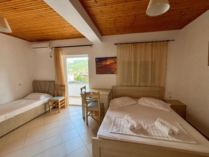 Vila Eqerem Dauti Ksamil - image 15