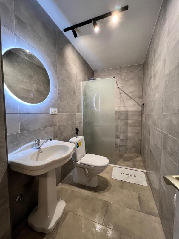 Apartment Zeneli - image 15