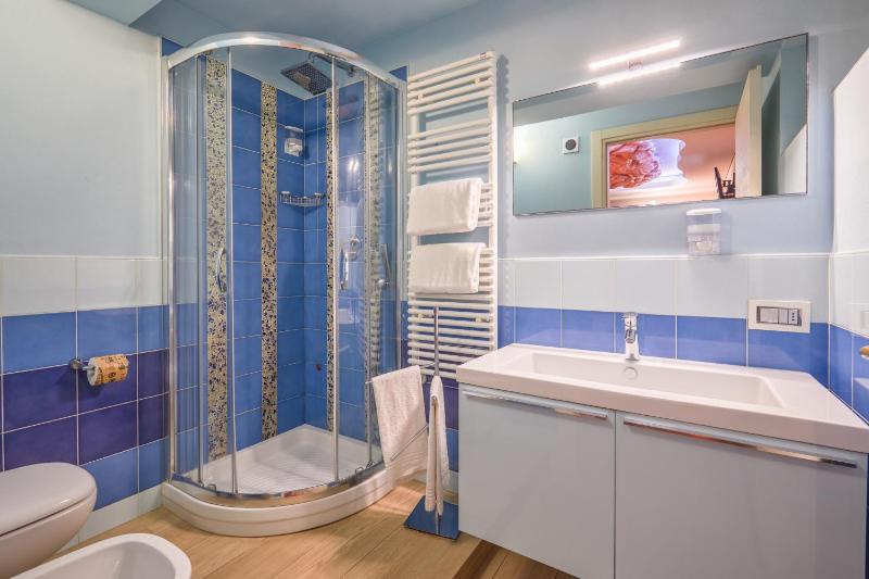 Double Room With Private Sauna - Basement image 2