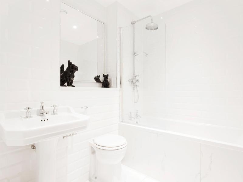 Two-Bedroom Apartment image 3