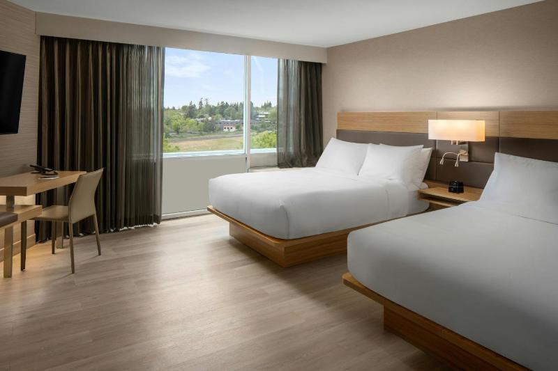 Queen Room with Two Queen Beds image 1