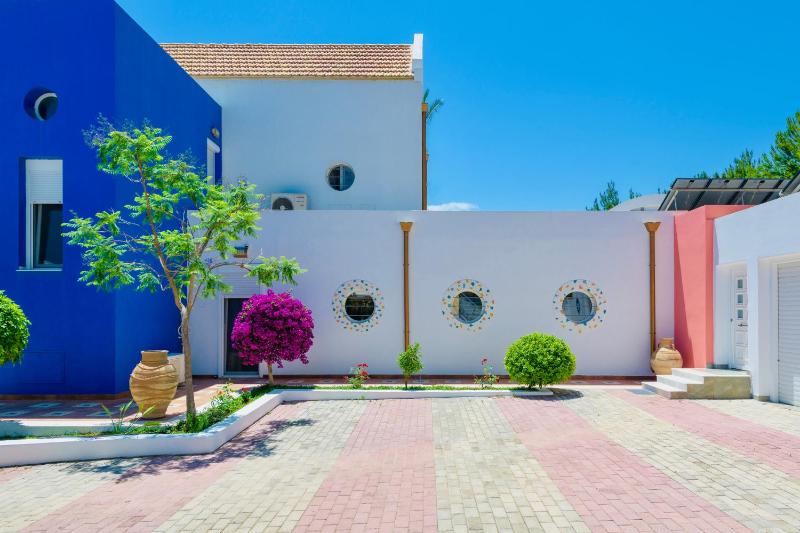 Grande Dame Villa of Rhodes - image 7