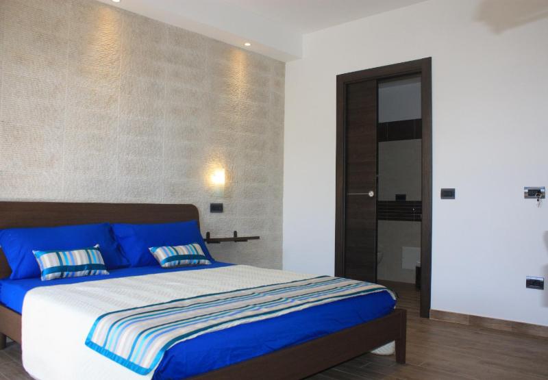Double Room with Private Bathroom image 2