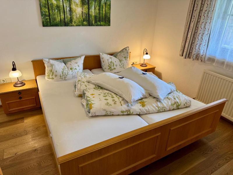 Two-Bedroom Apartment with Balcony image 2
