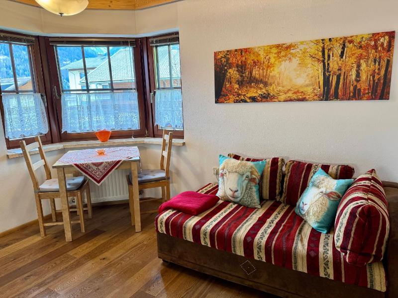 One-Bedroom Apartment with Balcony image 1