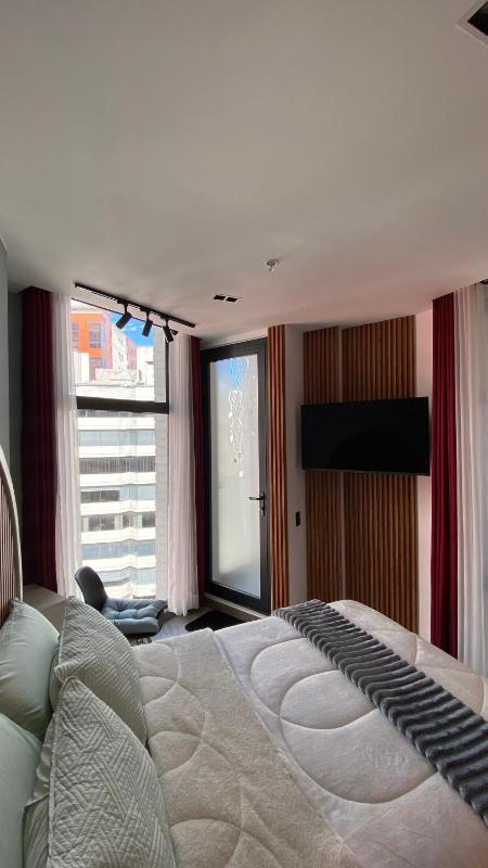 Torre Pontina Building in Carolina - image 3