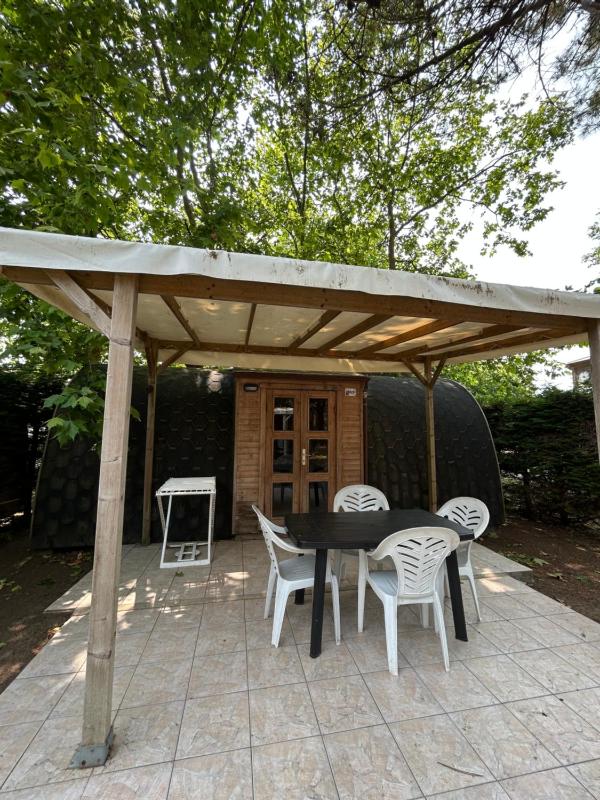Chalet 2 chambres (insolite sans eau) image 3
