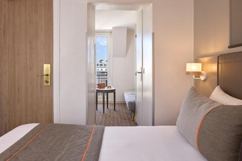 Junior Suite image 4