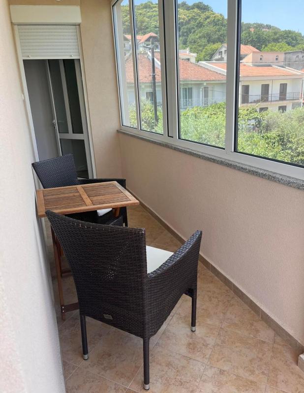 Duraku Apartment - image 5