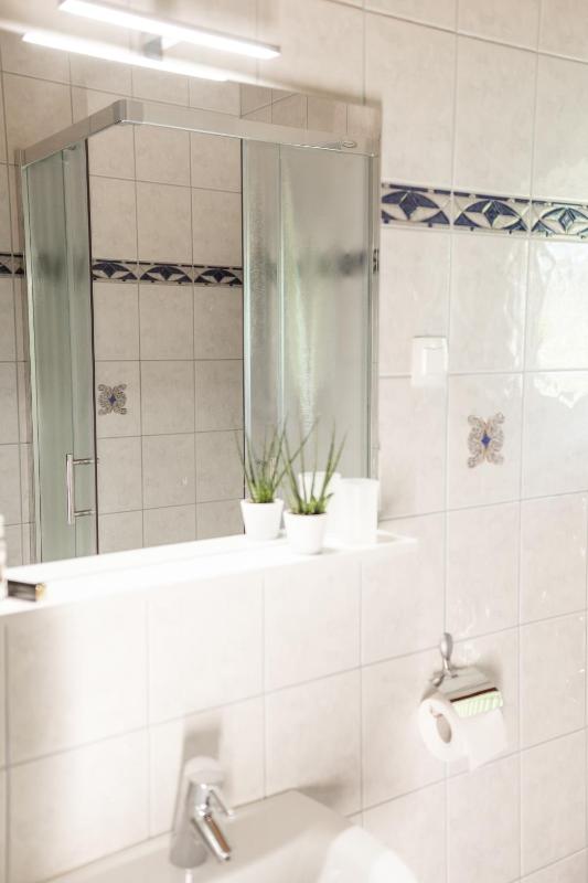 Standard  Double Room - No Kitchen image 3