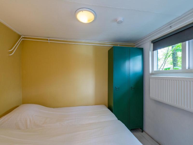 Holiday Home in Callantsoog near Beach - image 9