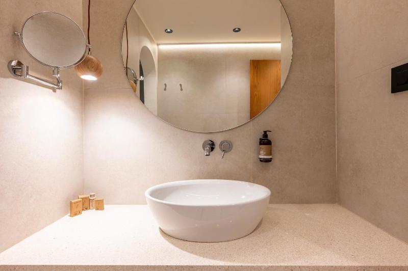 Suite with Private Pool image 1