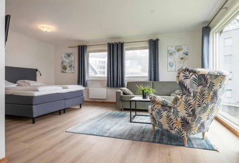 Superior Double Room image 1