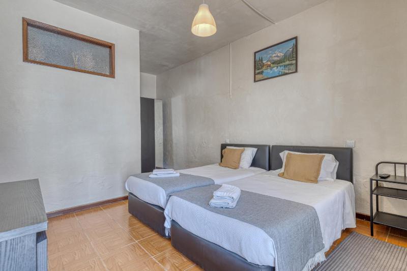 Budget Twin Room image 1