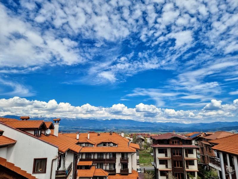 Mountain Paradise 1 - 1 Bedroom South facing balcony - 300mbps Wi-fi - image 1