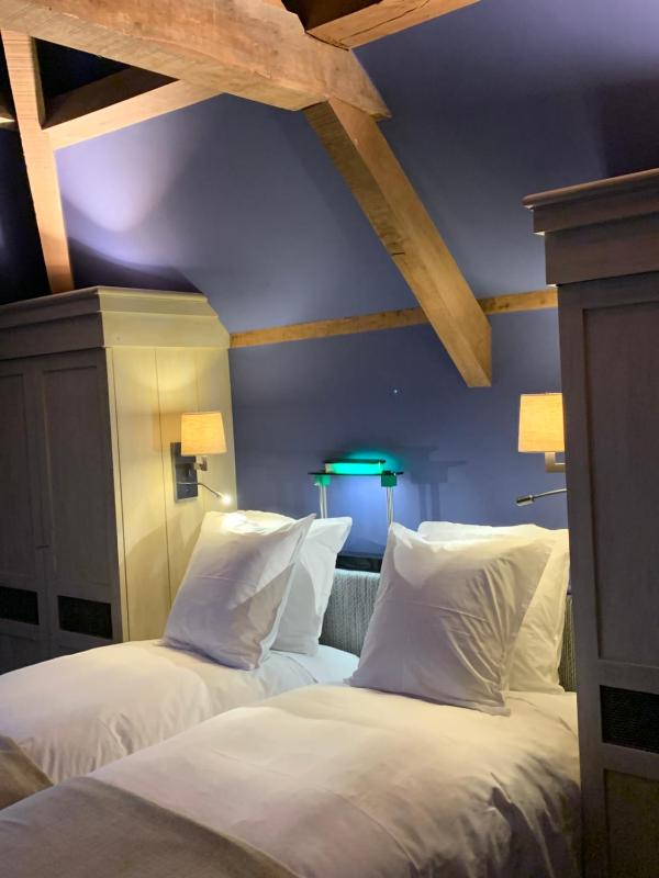 Two-Bedroom Suite image 2
