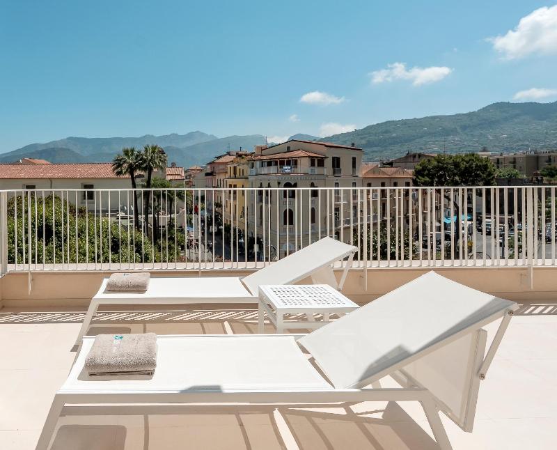 Hotel Tirrenia - image 33