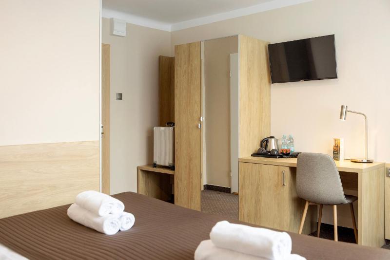 Comfort Double Room image 4