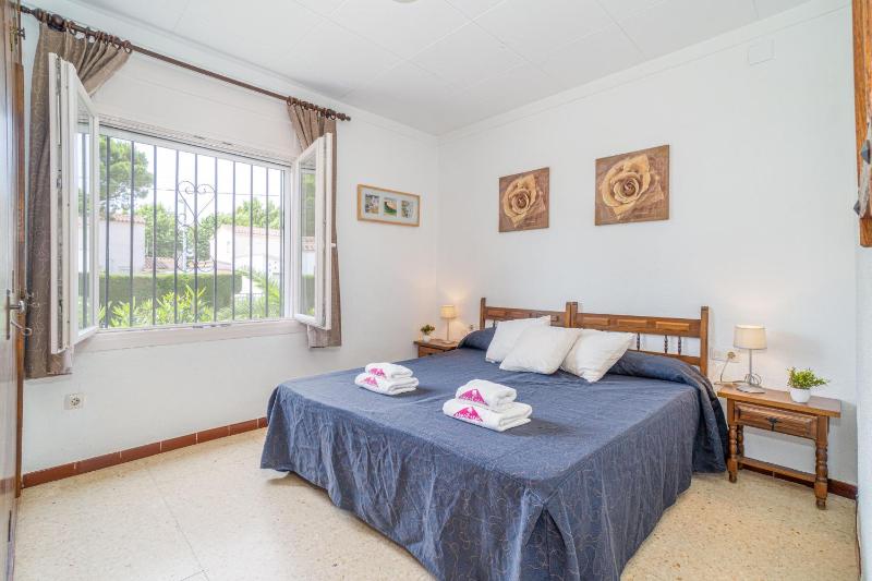 Apart-rent Casa Montseny 0119 con jardín - image 3