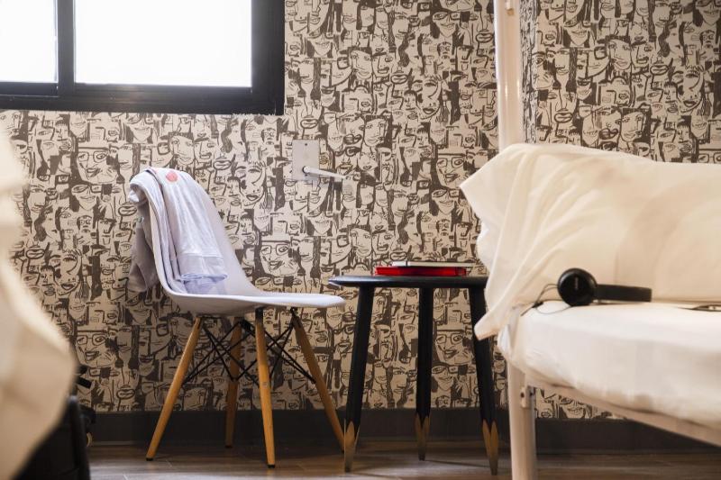 Single Bed in 8-Bed Female Dormitory Room with Private Bathroom image 4