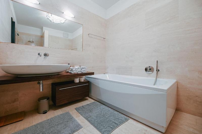 Luxury Apartment The DOM Lugano - image 16