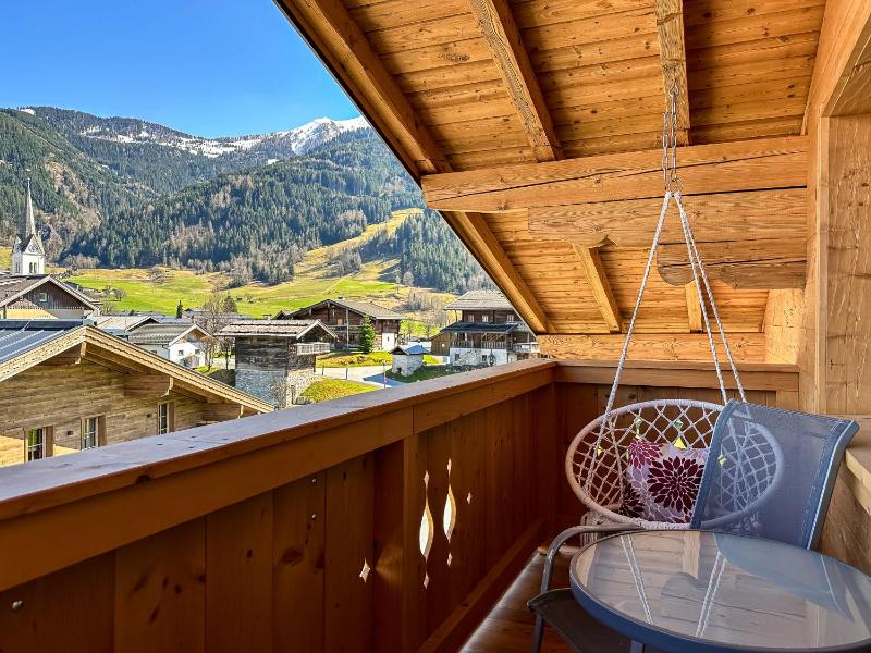 One-Bedroom Apartment with Balcony - Second Floor image 3