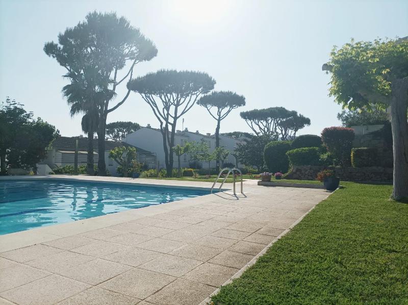 Casa Orquidies I by HR Costabrava - image 23