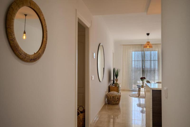 3BR Family apartment with pool - image 11