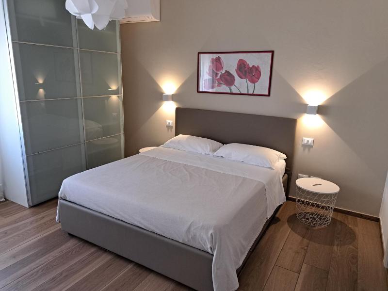 Deluxe Double Room image 4