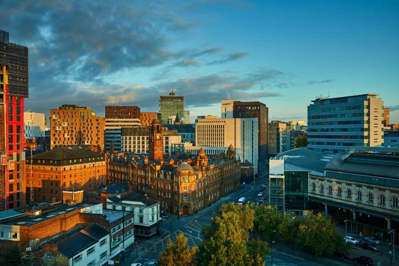 Panoramic Junior Suite with MClub Lounge Access image 1